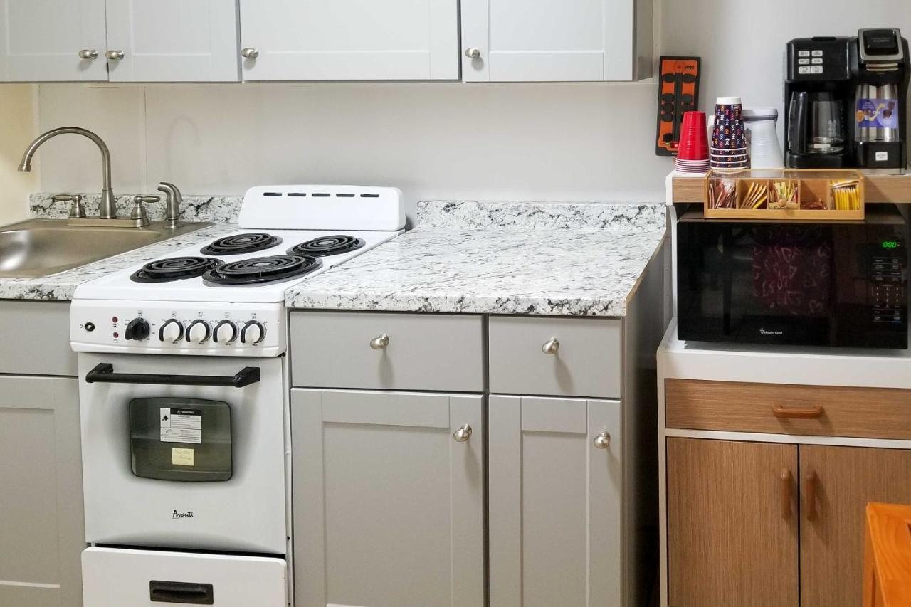 Charming Yonkers Retreat - 10 Mi To Central Park! Εξωτερικό φωτογραφία